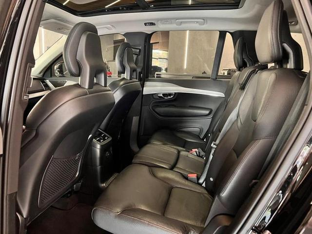 Foto do veículo VOLVO XC90  INSC EXPRES 2022 53.567 KM 339.000,00