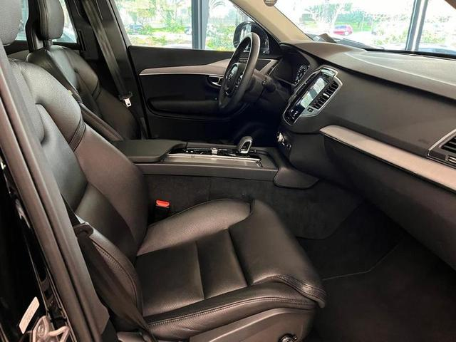 Foto do veículo VOLVO XC90  INSC EXPRES 2022 53.567 KM 339.000,00