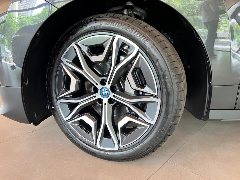 Foto do veículo BMW IX  X-DRIVE E40 2024 29 KM 419.000,00