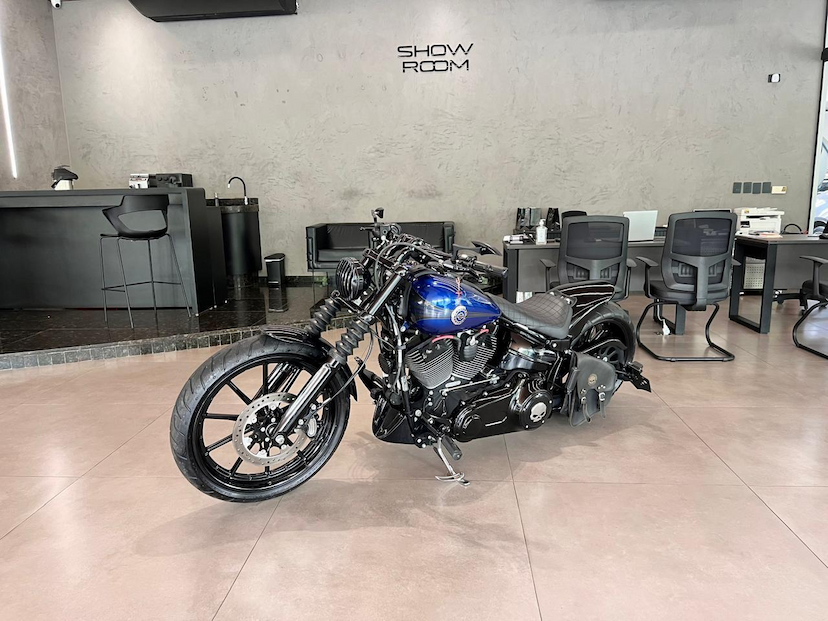 Foto do veículo HARLEY-DAVIDSON SOFTAIL BREAKOUT  BREAKOUT FXSB 2015 6.500 KM 82.000,00