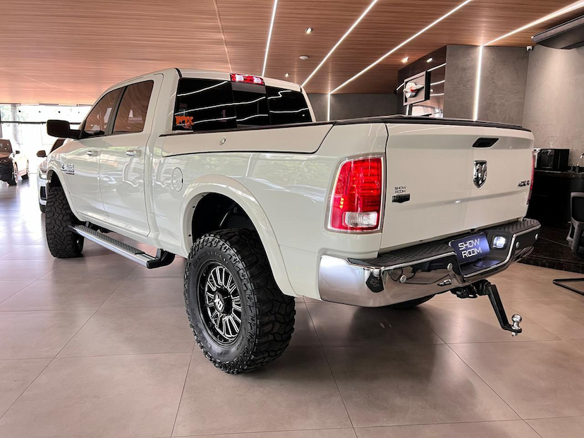 Foto do veículo RAM 2500  LAIE 2018 78.000 KM 279.000,00