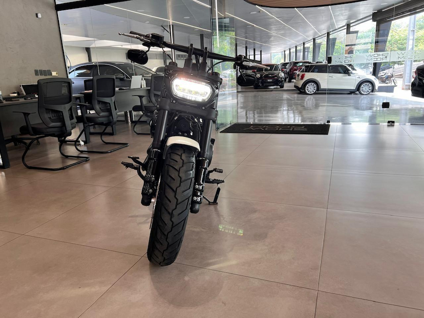 Foto do veículo HARLEY-DAVIDSON FX  FB 2018 18.847 KM 65.000,00