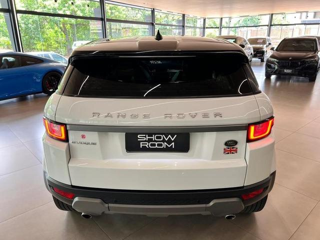 Foto do veículo LAND ROVER RANGE ROVER EVOQUE P240FF SE 2019 78.080 KM 159.000,00