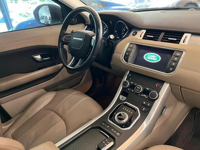 Foto do veículo LAND ROVER RANGE ROVER EVOQUE P240FF SE 2019 78.080 KM 159.000,00
