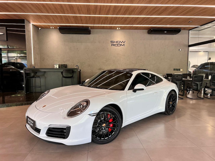 Foto do veículo PORSCHE 911  CARRERA S 2017 29.200 KM 549.000,00