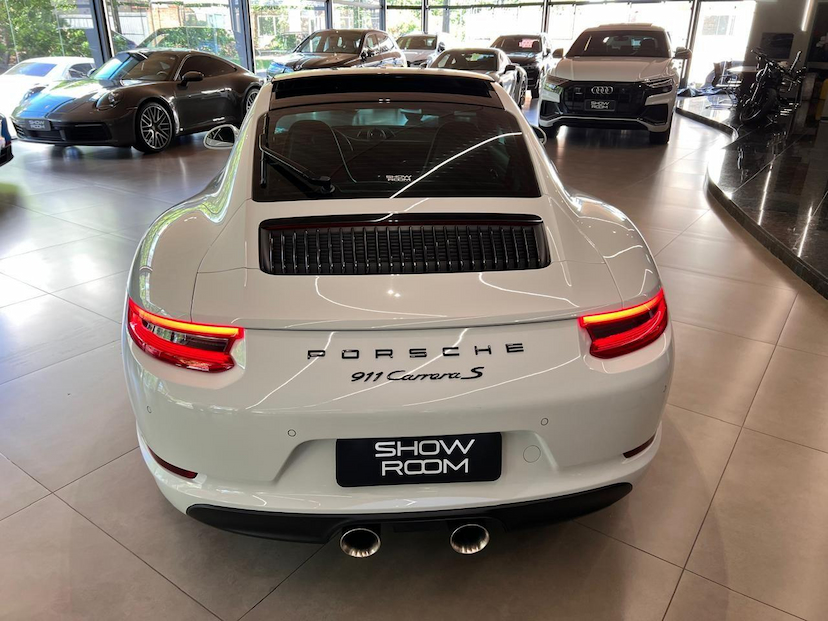 Foto do veículo PORSCHE 911  CARRERA S 2017 29.200 KM 549.000,00