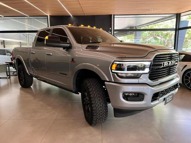 Foto do veículo RAM 3500  LAIE 6.7D 2022 16.797 KM 389.000,00