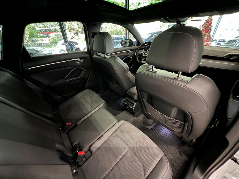 Foto do veículo AUDI Q3 AUDI  2.0TFSI 2024 10.000 KM 300.000,00