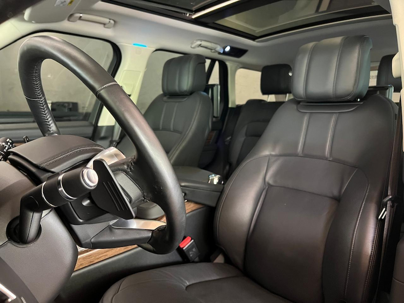 Foto do veículo LAND ROVER RANGE ROVER LR RROVER SDV8 VOGUESE 2020 18.547 KM 569.000,00