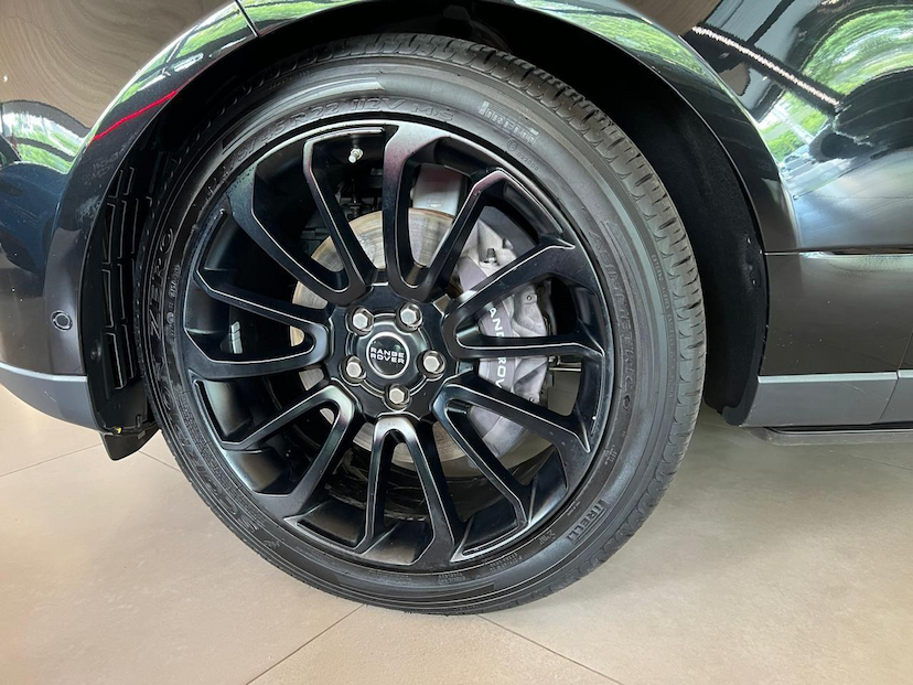 Foto do veículo LAND ROVER RANGE ROVER LR RROVER SDV8 VOGUESE 2020 18.547 KM 569.000,00