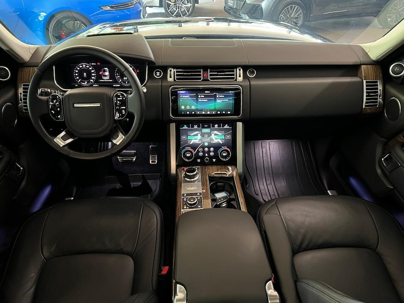 Foto do veículo LAND ROVER RANGE ROVER LR RROVER SDV8 VOGUESE 2020 18.547 KM 569.000,00