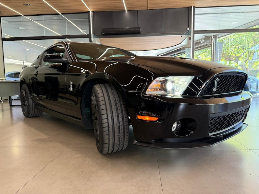 Foto do veículo FORD MUSTANG  SHELBY GT 500 2010 27.000 KM 510.000,00