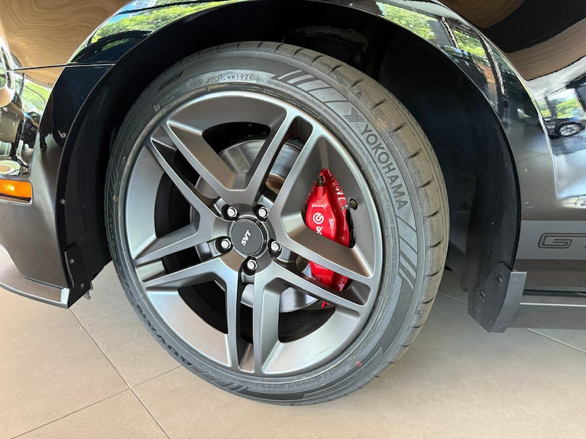 Foto do veículo FORD MUSTANG  SHELBY GT 500 2010 27.000 KM 510.000,00