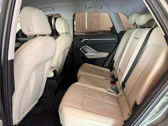 Foto do veículo AUDI Q3  1.4TFSI 2021 33.939 KM 175.000,00