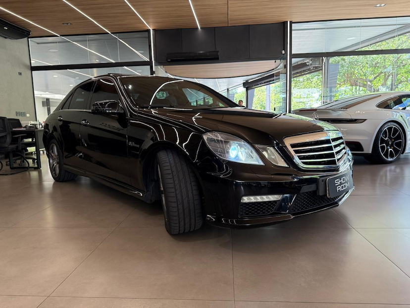 Foto do veículo MERCEDES-BENZ E 63 AMG  2010 99.000 KM 170.000,00