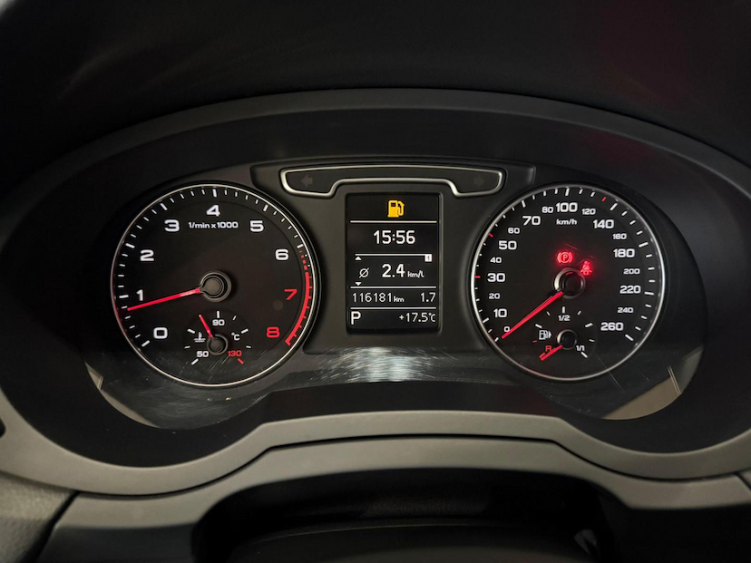 Foto do veículo AUDI Q3  2.0TFSI 2015 116.000 KM 75.000,00