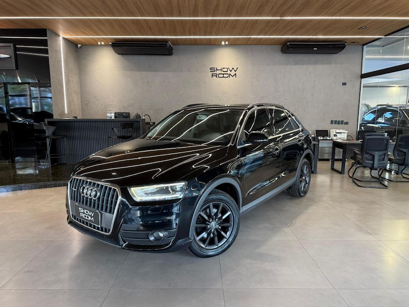 Foto do veículo AUDI Q3  2.0TFSI 2015 116.000 KM 75.000,00