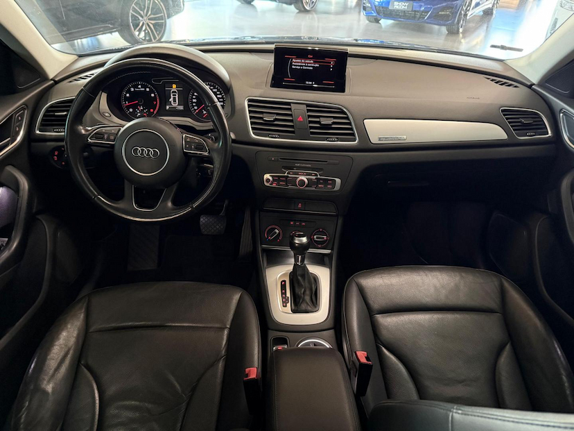 Foto do veículo AUDI Q3  2.0TFSI 2015 116.000 KM 75.000,00