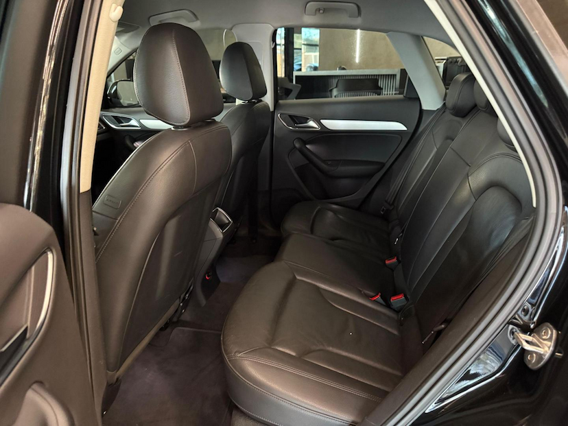 Foto do veículo AUDI Q3  2.0TFSI 2015 116.000 KM 75.000,00