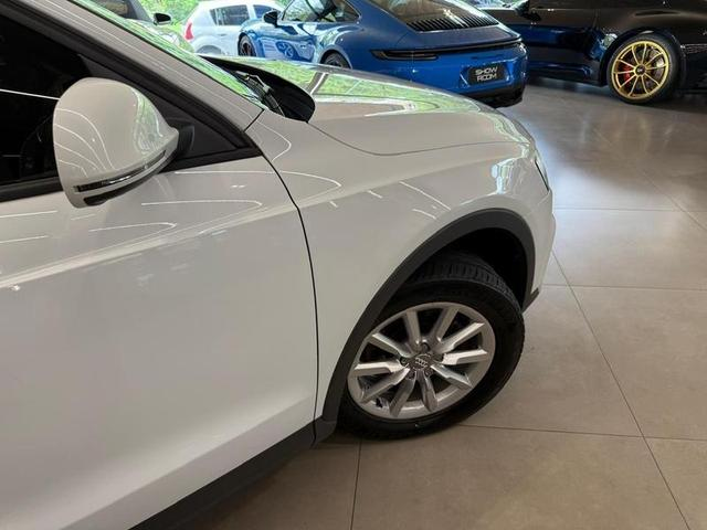Foto do veículo AUDI Q3  150CV 2016 53.606 KM 93.000,00
