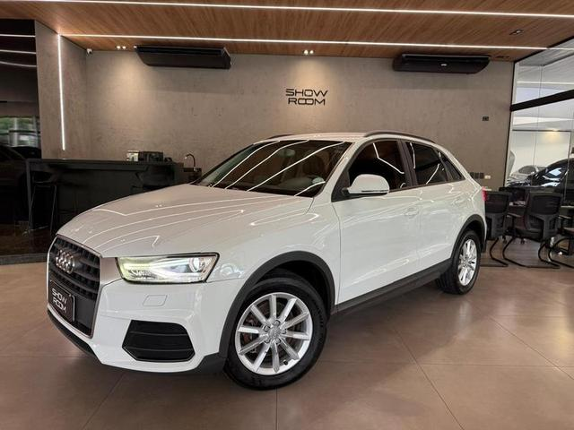 Foto do veículo AUDI Q3  150CV 2016 53.606 KM 93.000,00