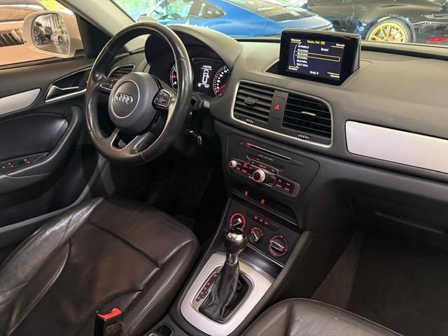 Foto do veículo AUDI Q3  150CV 2016 53.606 KM 93.000,00