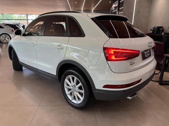 Foto do veículo AUDI Q3  150CV 2016 53.606 KM 93.000,00