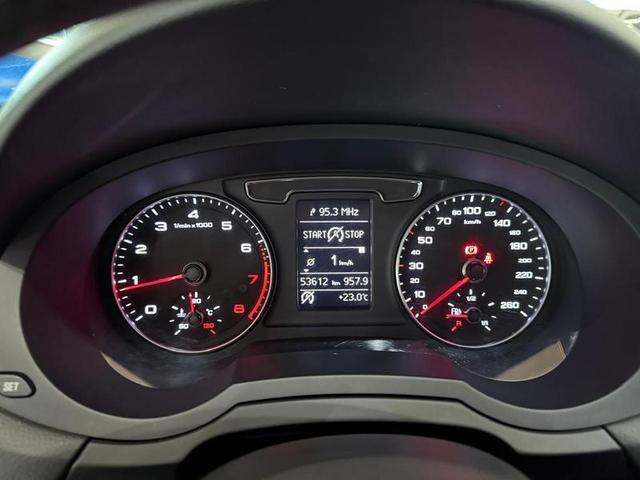 Foto do veículo AUDI Q3  150CV 2016 53.606 KM 93.000,00