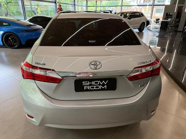 Foto do veículo TOYOTA COROLLA  XEI20FLEX 2015 112.470 KM 83.000,00