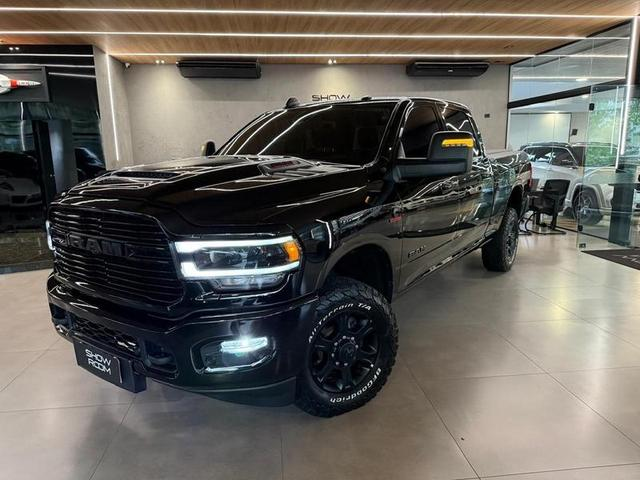 Foto do veículo RAM 2500  LARAM. 6.7 NIGHT ED. TB CD 4X4 DIE. 2023 63.000 KM 389.000,00