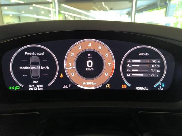 Foto do veículo PORSCHE CAYENNE  S 2024 2.608 KM 970.000,00