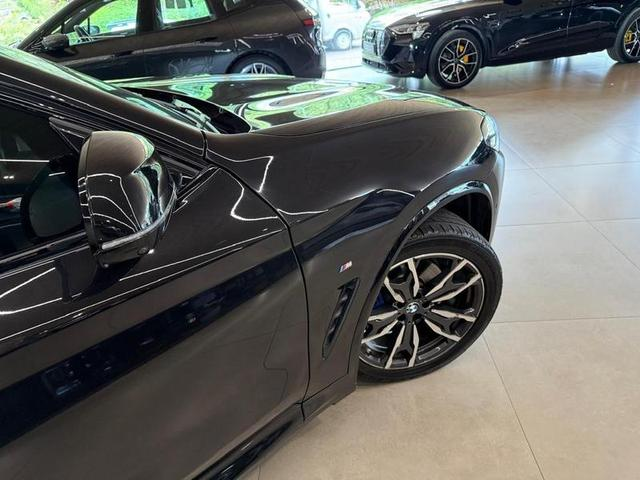 Foto do veículo BMW X4  XDRIVE30I 2022 43.012 KM 359.000,00