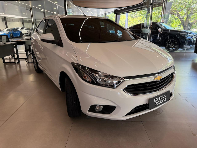 Foto do veículo CHEVROLET ONIX  1.4MT LTZ 2017 72.000 KM 62.000,00
