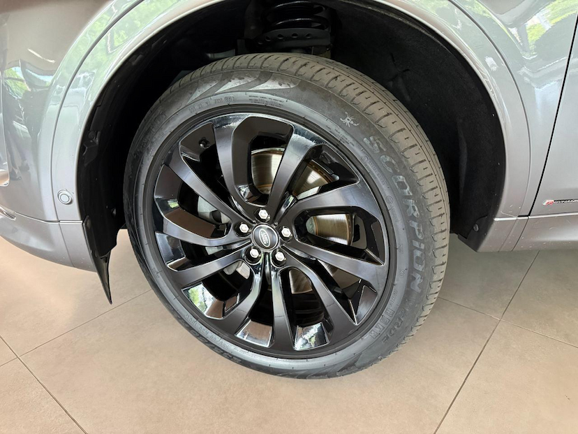 Foto do veículo LAND ROVER DISCOVERY DISC SPT D180 SE RD 2020 63.216 KM 189.000,00