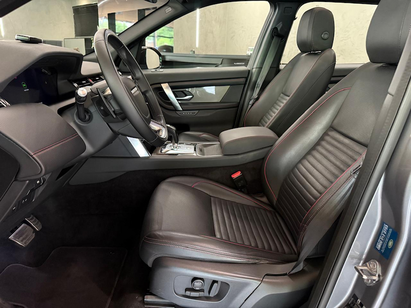 Foto do veículo LAND ROVER DISCOVERY DISC SPT D180 SE RD 2020 63.216 KM 189.000,00