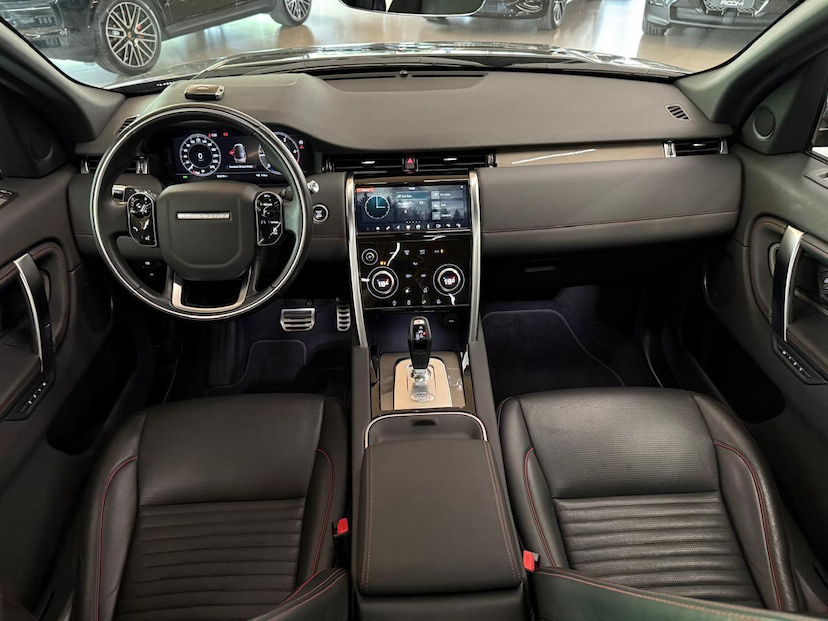Foto do veículo LAND ROVER DISCOVERY DISC SPT D180 SE RD 2020 63.216 KM 189.000,00