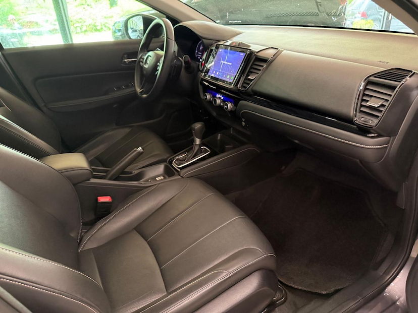 Foto do veículo HONDA CITY  HATCH TOURING 2023 27.919 KM 109.000,00