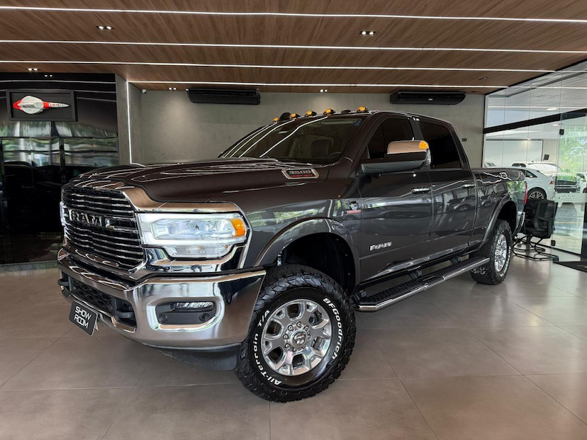 Foto do veículo RAM 3500  LAIE DIESEL 2022 27.552 KM 379.000,00