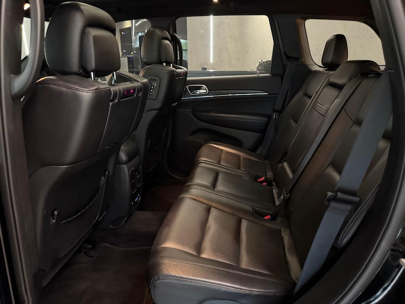 Foto do veículo JEEP CHEROKEE G LTD3.6L 2018 72.857 KM 175.000,00