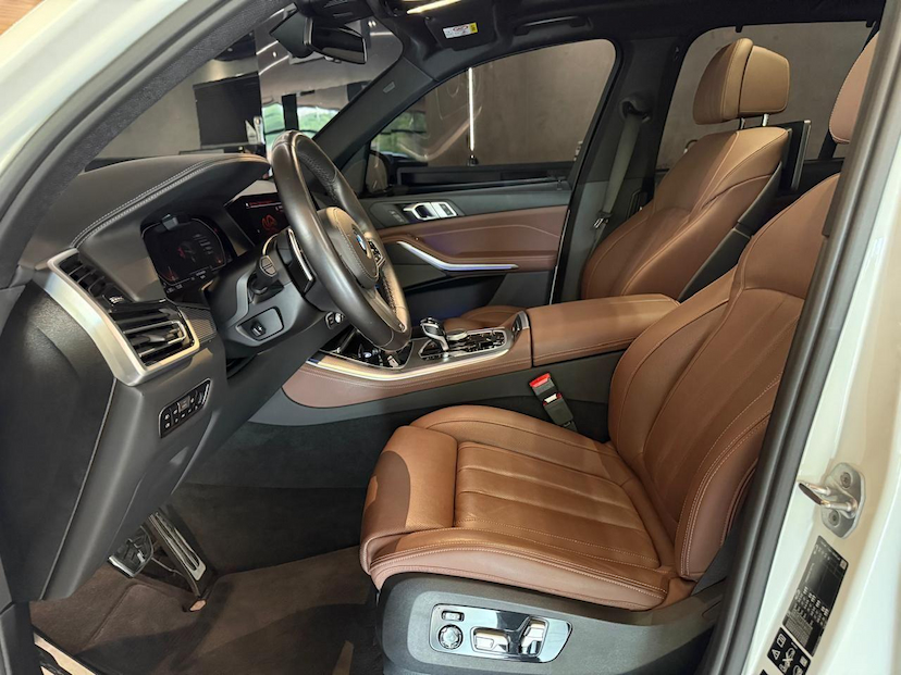 Foto do veículo BMW X5  XDRIVE30D 2020 44.887 KM 359.000,00