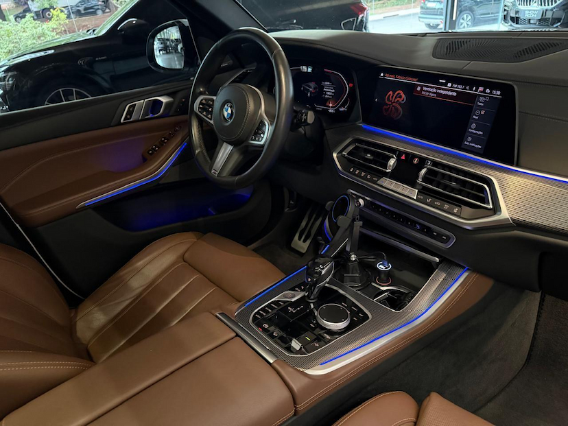 Foto do veículo BMW X5  XDRIVE30D 2020 44.887 KM 359.000,00