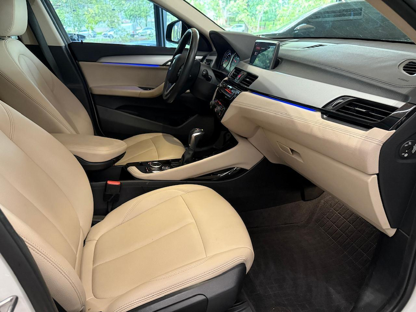 Foto do veículo BMW X2  S18I ACTIVEFLEX 2020 46.000 KM 150.000,00