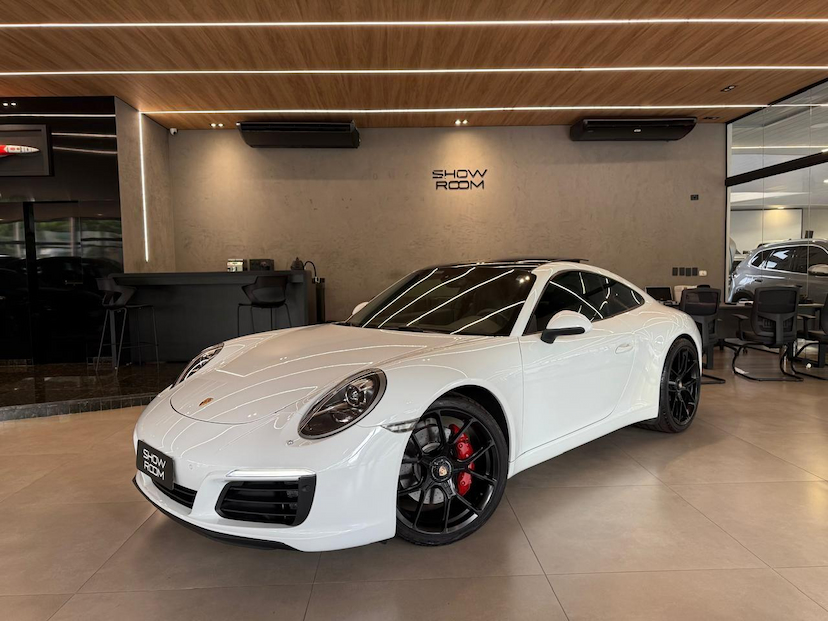 Foto do veículo PORSCHE 911  CARRERA S 2017 29.100 KM 569.000,00