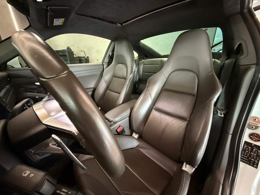 Foto do veículo PORSCHE 911  CARRERA S 2017 29.100 KM 569.000,00