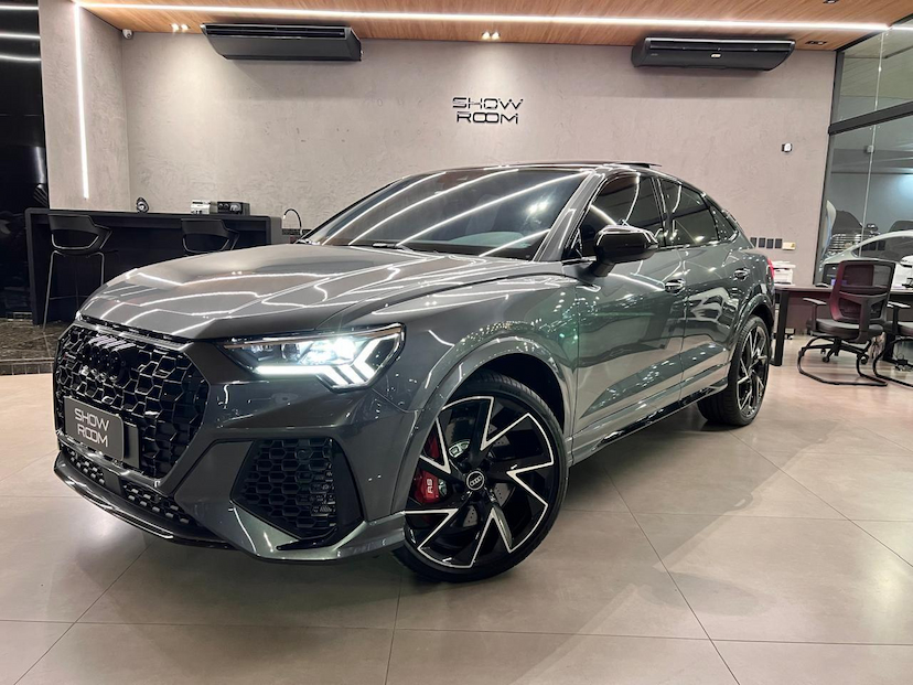 Foto do veículo AUDI RS Q3  SPORT BACK TFSI 2021 31.000 KM 390.000,00