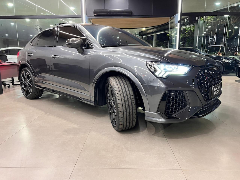 Foto do veículo AUDI RS Q3  SPORT BACK TFSI 2021 31.000 KM 390.000,00