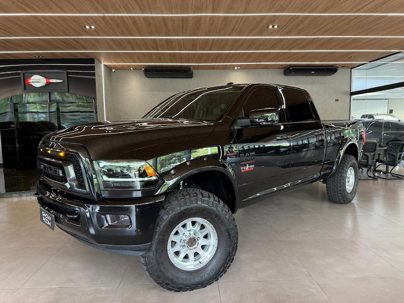 Foto do veículo RAM 2500  LARAMIE 2018 56.970 KM 285.000,00