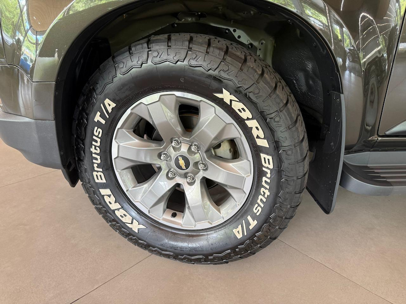 Foto do veículo CHEVROLET S10  LTZ DD4A 2024 15.520 KM 219.000,00