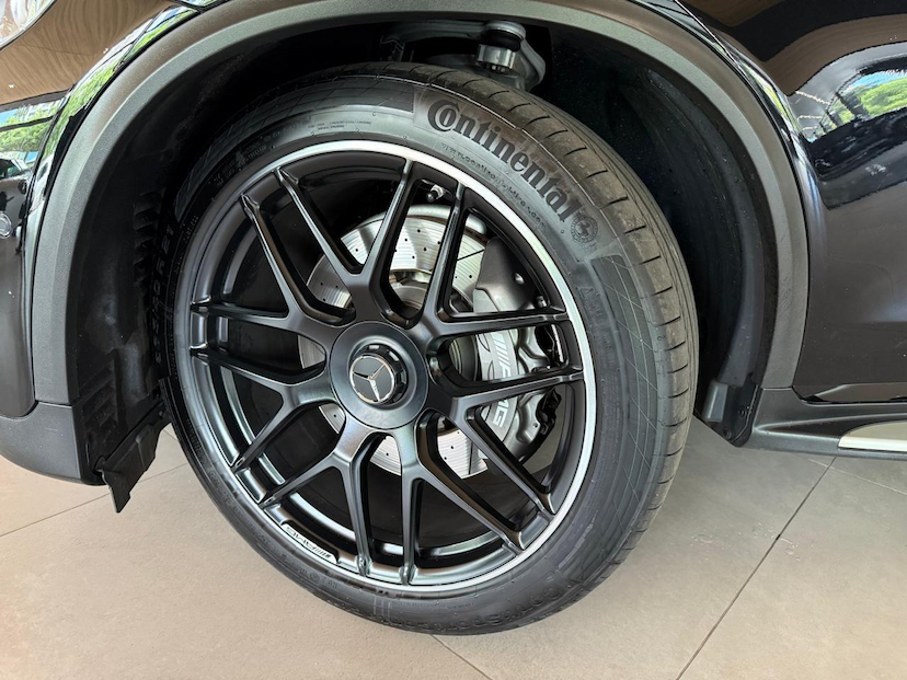 Foto do veículo MERCEDES-BENZ GLC 63 AMG  4M 2019 26.189 KM 399.000,00