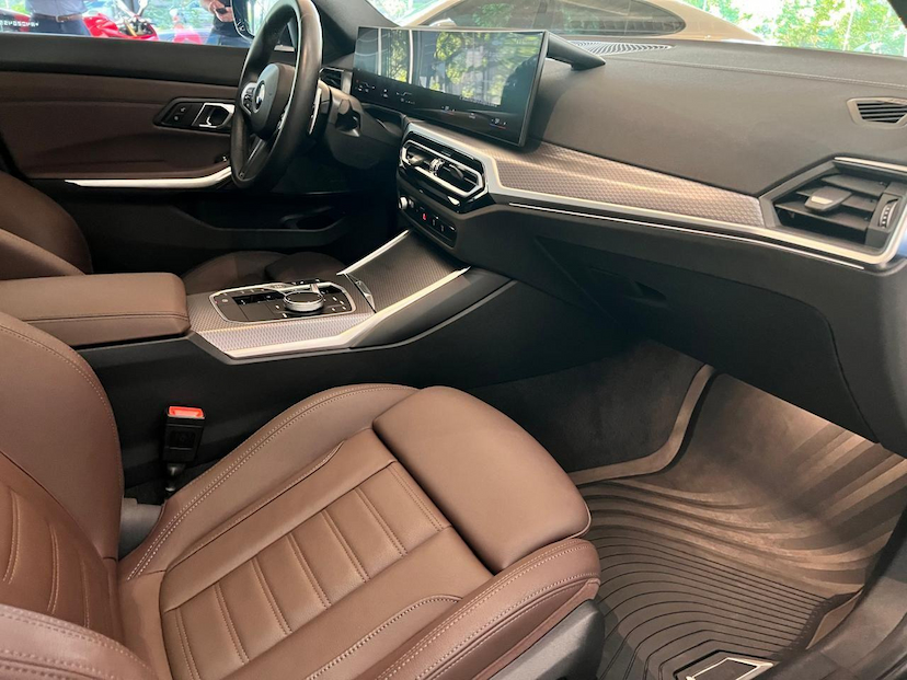 Foto do veículo BMW 320I  M SPORT FLEX 2024 9.300 KM 319.000,00